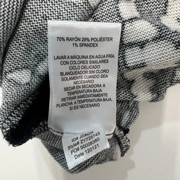 DKNY Pajama set, women’s size S, black/white, preowned - Picture 15 of 16